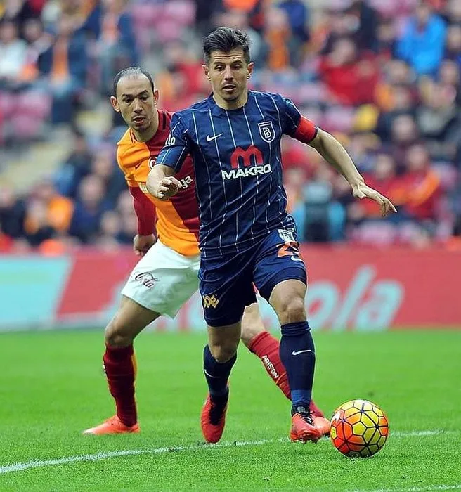 Emre Belözoğlu Ocak’ta Fenerbahçe’de