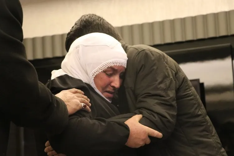 Son dakika... HDP önünde eylem yapan bir aile daha evladına kavuştu