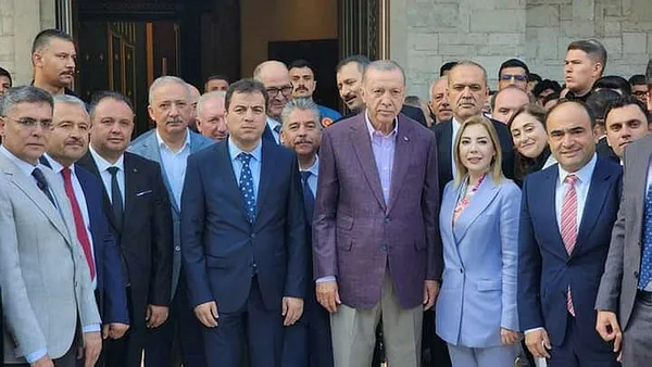 baskan-erdogan-bayram-namazini-muglada-kildi-1687949165314.jpg