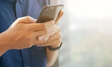 Cep telefonunu streç filmle sarın