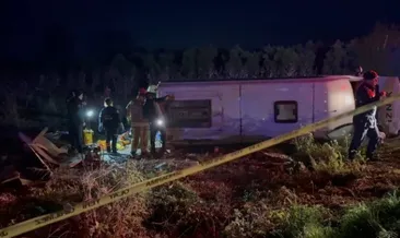 Yolcu minibüsü devrildi: 1 ölü 12 yaralı