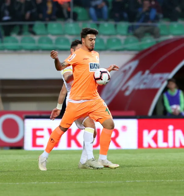super-ligin-futbolcu-fabrikasi-alanyaspor-1625115333798.jpg