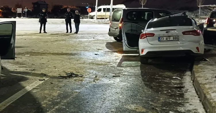 Elazığ’da kaza: 2’si ağır 3 yaralı