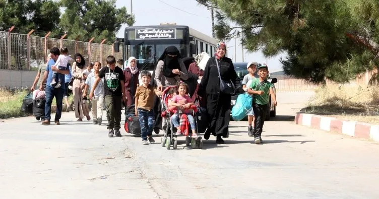 16 bin Suriyeli Türkiye’ye döndü