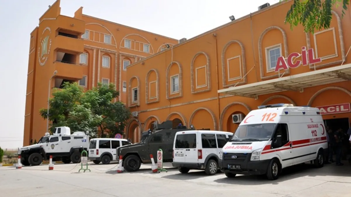 Mardin Kızıltepe'de yaşanan silahlı kavga sonrası olay yerinden bir görünüm