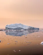 Grönland’daki dev buz kütlesi buzullardan ayrıldı! Bilim insanları yeni çatlaklara dikkat çekti