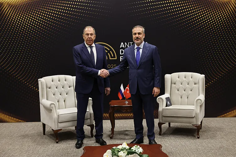 Dışişleri Bakanı Hakan Fidan’dan peş peşe kritik temaslar