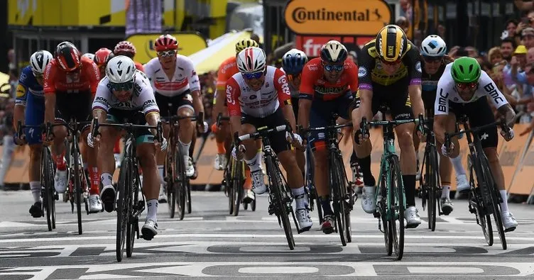 Fransa Bisiklet Turu’nda açılış etabını Mike Teunissen kazandı