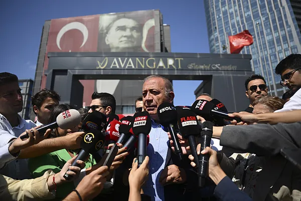son-dakika-chp-istanbul-il-kongresi-mahkemeden-yeni-karar-gursel-tekin-goreve-devam-edecek-1759477777668.jpg Son dakika | CHP İstanbul İl Kongresi! Mahkemeden yeni karar: Gürsel Tekin göreve devam edecek