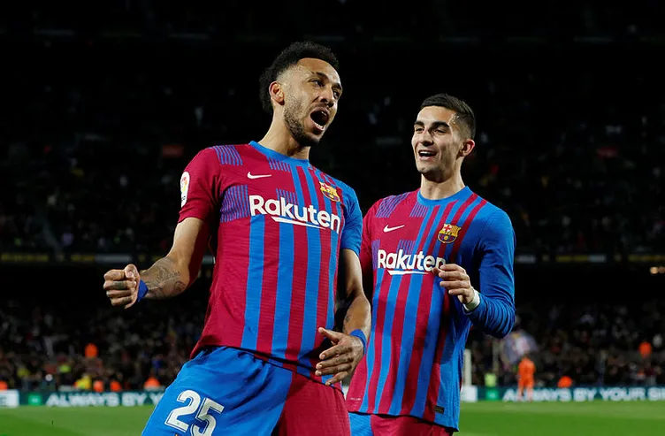 Son dakika: 195 milyon euro’luk transfer! Xavi, yılın transfer için devrede