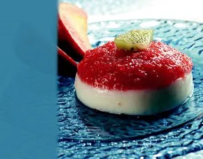 Şeftalili Panna Cotta