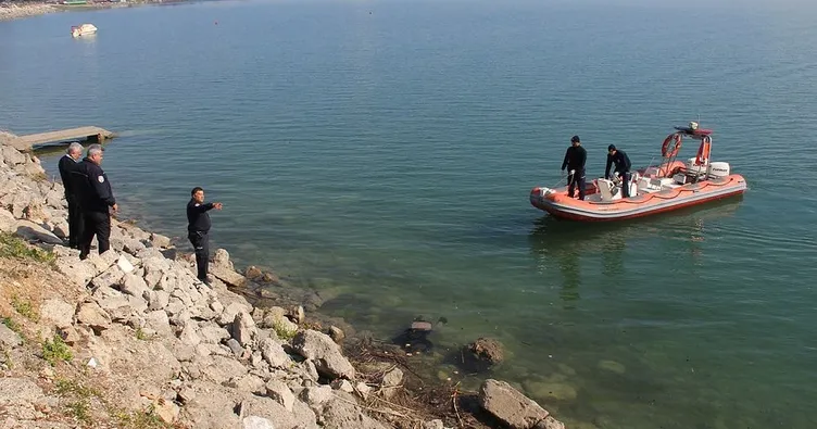 Gölde kadın cesedi bulundu