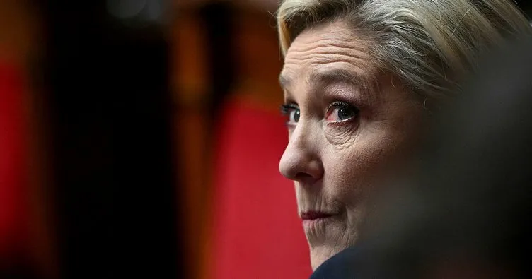 Marine Le Pen, AB fonlarını zimmetine geçirdiği gerekçesiyle yargılanacak