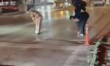 Bursa'da bir grup trafiği hiçe saydı: Yaya geçidinde tehlikeli ‘birdirbir’ oyunu! #bursa