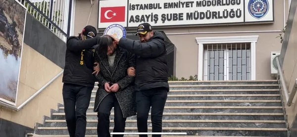 15-yil-hapis-cezasi-bulunan-hukumlu-kadikoyde-yakalandi-1744531433416.jpg