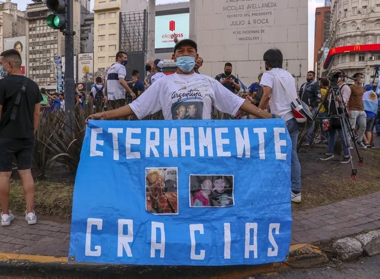 Gözyaşları sel oldu! İşte Arjantin’in Maradona’ya vedası