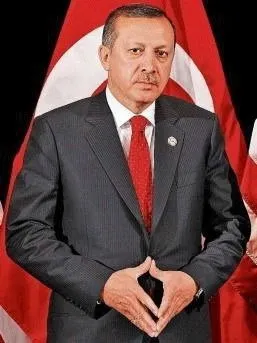 Güç elması yapan liderler