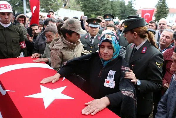 Şehit Piyade Uzman Çavuş Necmettin Yiğit son yolculuğuna uğurlandı