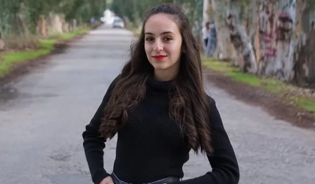 turkiye-guleda-cankel-cinayetini-konusmustu-babasi-kizinin-acisina-dayanamadi-1744267809738.jpg turkiye guleda cankel cinayetini konusmustu babasi kizinin acisina dayanamadi 1744267809738