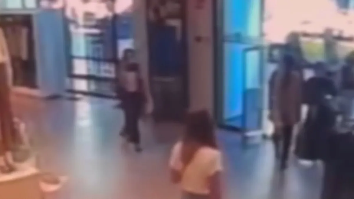 Nişantaşı’ndaki mağazadan kıyafetlerin parasını ödemeden çıkan genç kadın yakalandı haber görseli