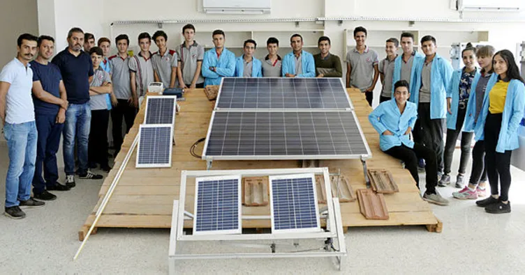 Kendi elektriğini üreten okul