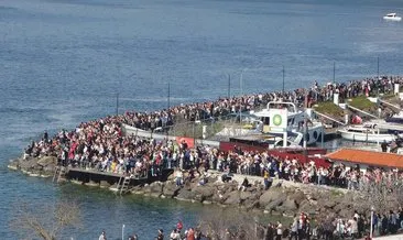 Türk Yıldızları deniz zaferi için havalandı #ankara