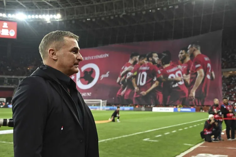 SON DAKİKA HABERİ: Tolunay Kafkas, Sabah Spor’a konuştu: Sanki gelecekte Galatasaray’ın hocası olacak gibi görünüyor