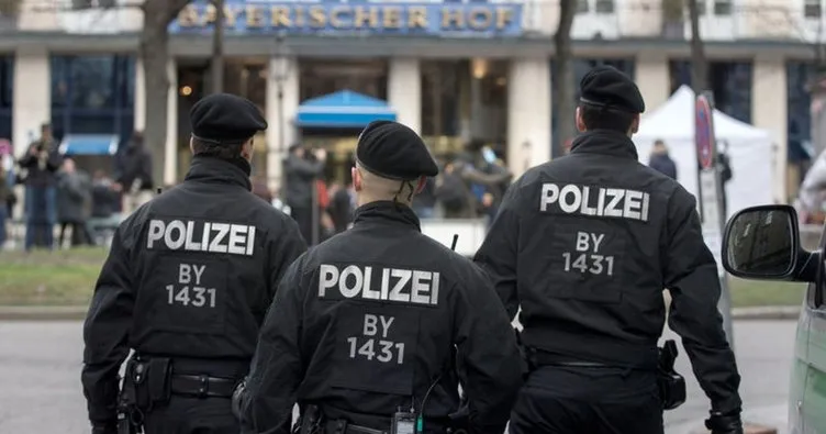 Almanya 13 terör saldırısını önledi