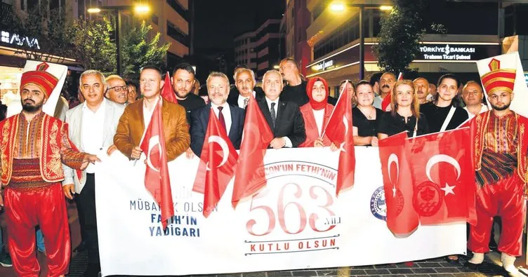 Fetih törenine katılmayan CHP’ye tepki