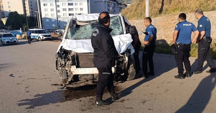 Muş’ta trafik kazası: 1 ölü, 2 yaralı