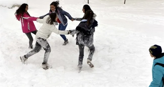 Son dakika: Konya’da eğitime kar engeli- Konya’da okullar tatil edildi mi?