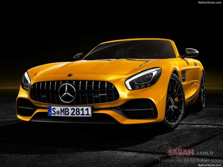 2019 AMG GT S Roadster