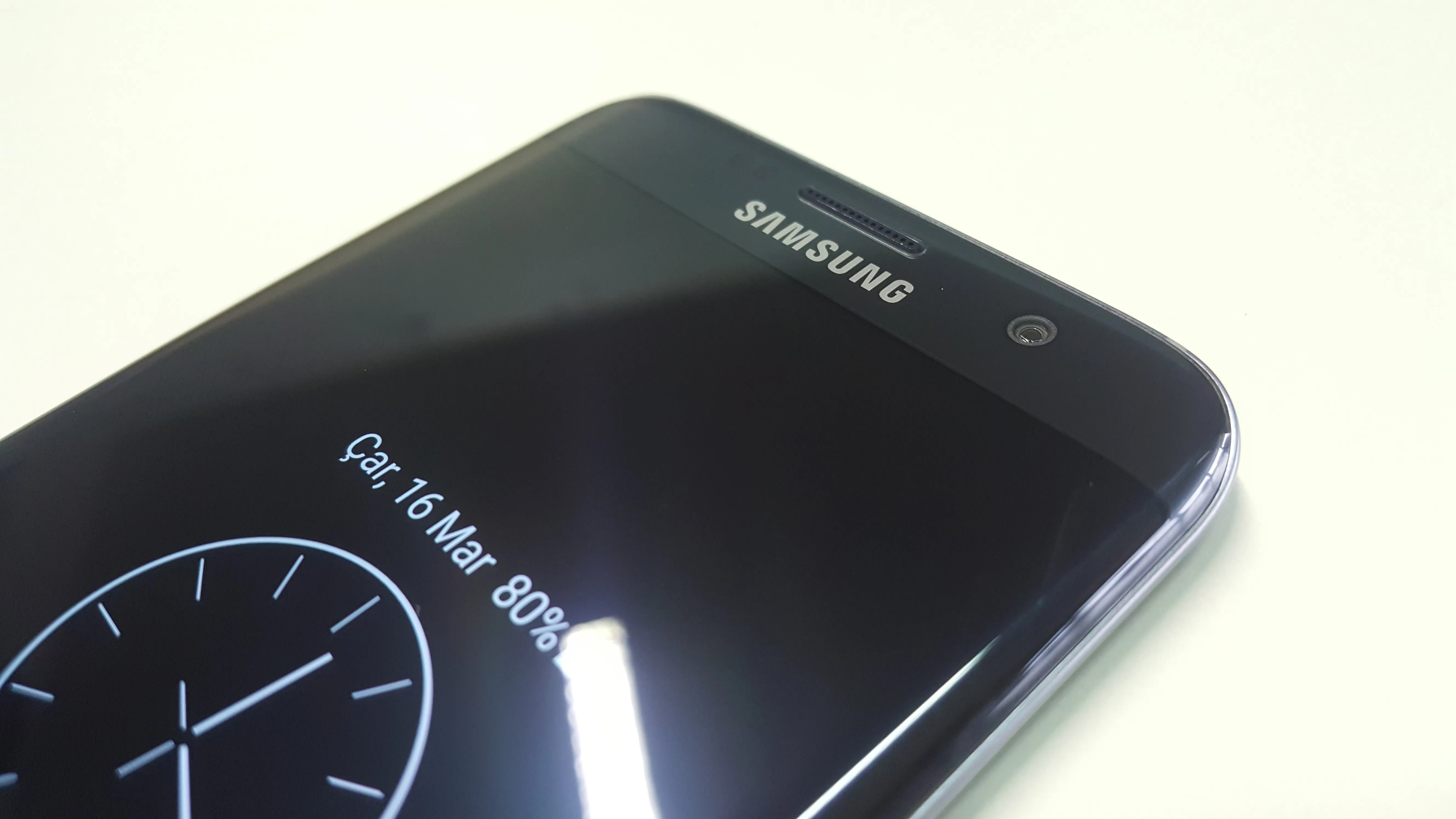 Samsung Galaxy S7 edge'in fotoğrafları Galeri Teknokulis