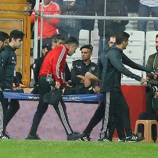 Beşiktaş, Dorukhan Toköz'un son durumunu açıkladı