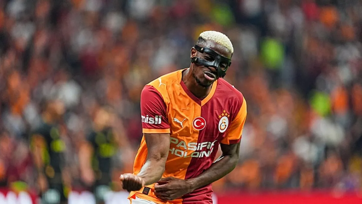Victor Osimhen’den yıldız futbolcuya transfer çağrısı: “Galatasaray’a gel ve mutlu ol” – Galeri Victor Osimhen’den yıldız futbolcuya transfer çağrısı: “Galatasaray’a gel ve mutlu ol” – Galeri