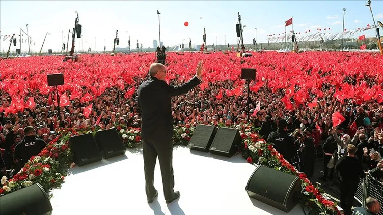 Listeler için son viraja girildi! 14 Mayıs için AK Parti'de büyük revizyon