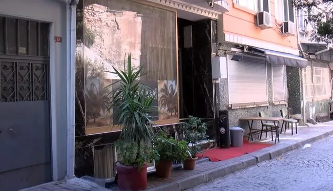 İstanbul’da şüpheli ölüm! Hollandalı iki kardeş otel odasında ölü bulundu: Babaları tedavi altında