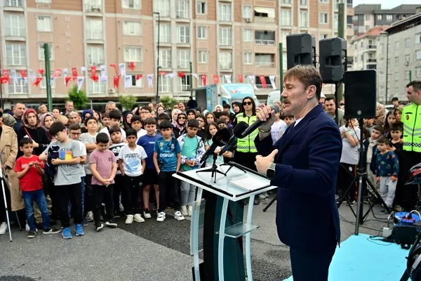 bahcelievlerde-4-bin-100-cocuk-bisikletine-kavustu-1779480882888.jpg
