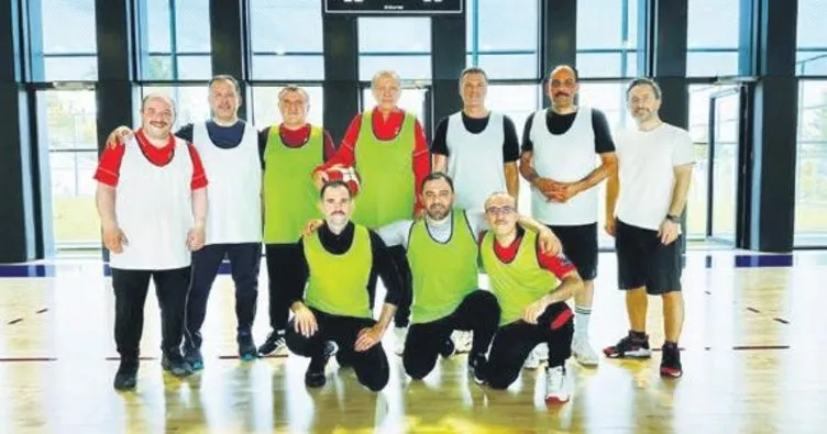 Cumhurbaşkanı Erdoğan’ın takımı basketbol maçını farklı kazandı