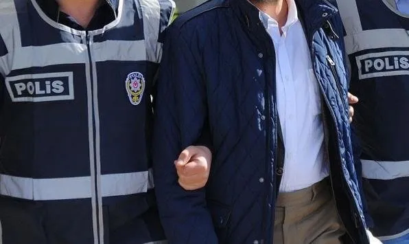 İstanbul’da FETÖ operasyonunda 13 şüpheli yakalandı