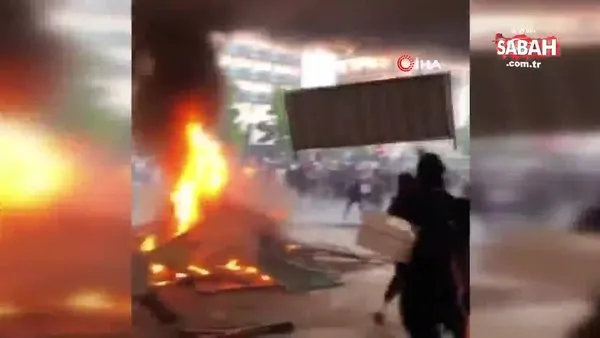 Göstericiler Paris'i ateşe verdi | Video