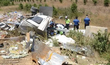 Kuzey Marmara Otoyolu’nda kontrolden çıkan kamyon şarampole uçtu: 2 yaralı