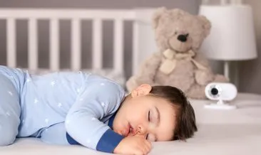 Çocuğunuz uyurken sıklıkla üstünü açıyorsa dikkat !