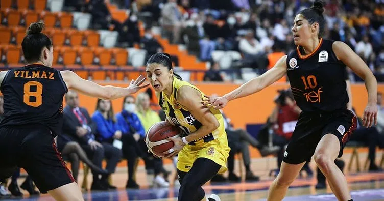 Basketbol Kadınlar Türkiye Kupası’nda Fenerbahçe, Galatasaray’ı yenerek yarı finale yükseldi