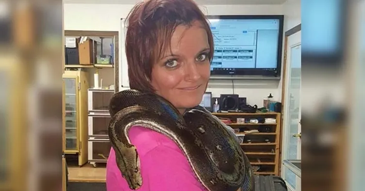 Beslediği piton tarafından öldürüldü