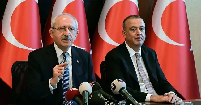 chpli-battal-ilgezdi-istifa-etti-kilicdarogluna-destek-verdigim-icin-tasfiye-ediliyoruz-1706282490371.jpeg