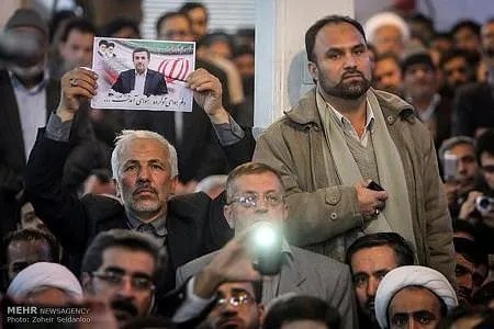 Ahmedinejad’ın zor anları