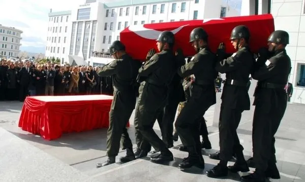 Rauf Denktaş'ın naaşı Cumhurbaşkanlığı'nda