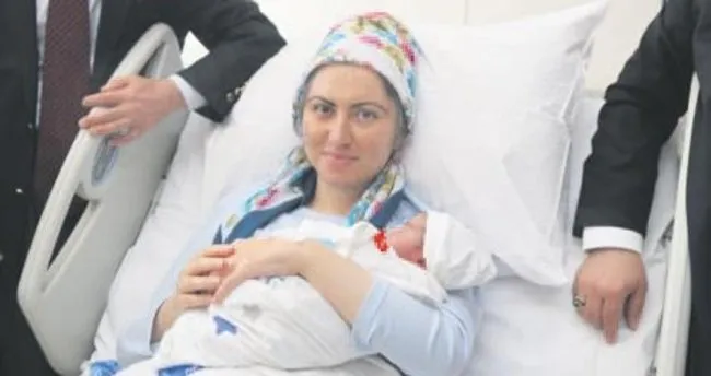 Turkiye De Kalp Nakli Sonrasi Ilk Dogum En Son Haber