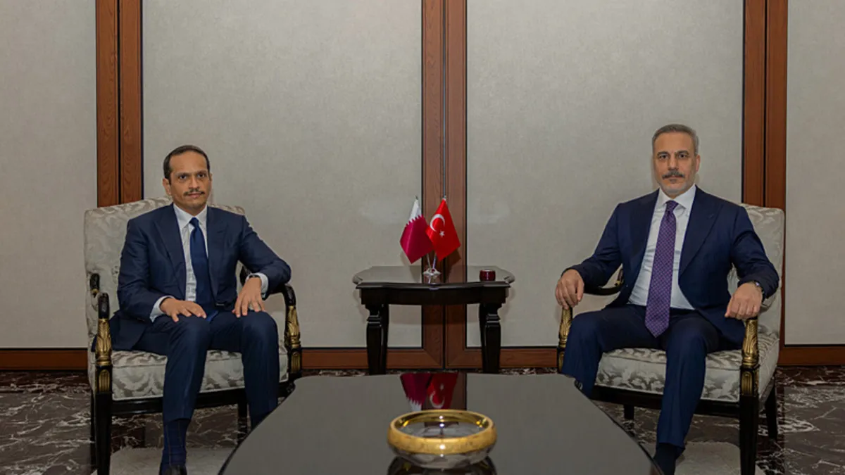 Bakan Fidan Katarli mevkidaşı ile bir araya geldi! Bakan Fidan Katarli mevkidaşı ile bir araya geldi!